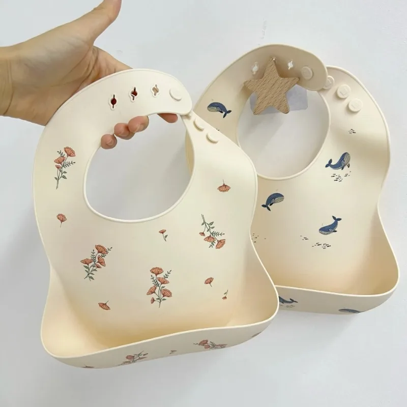 Abito carino bavaglino per l'a - Feeding Baby Food recensione e prezzo