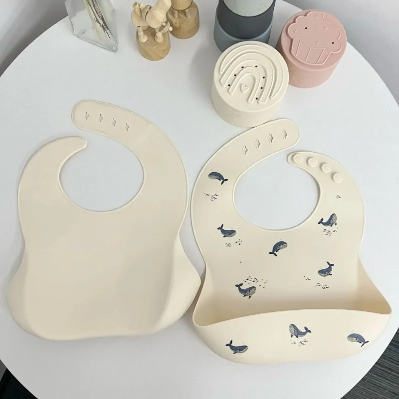 Abito carino bavaglino per l'a - Feeding Baby Food recensione e prezzo