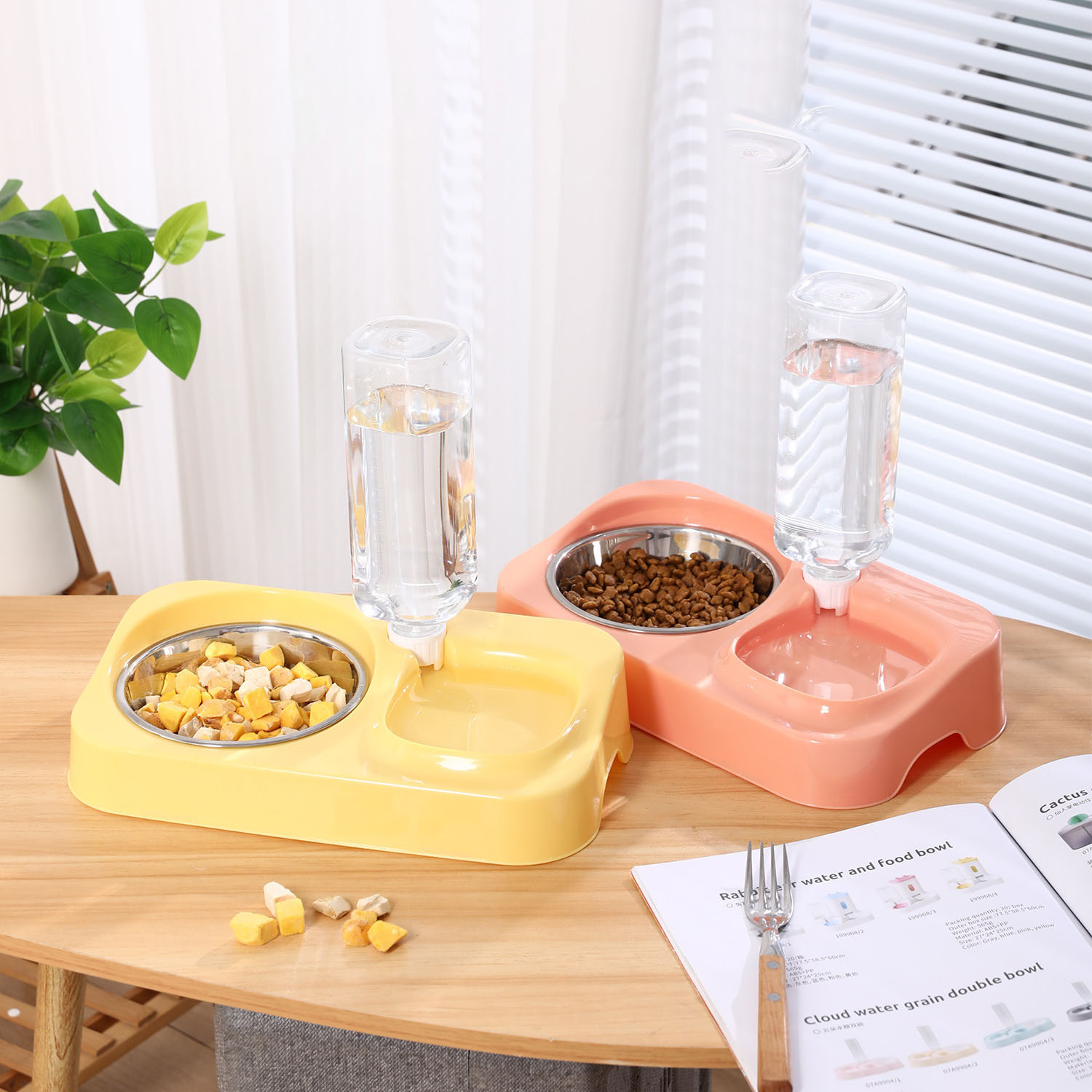 Ciotola Doppia Integrata per A - Baby Food Cat recensione e prezzo